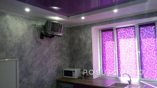 2 bedroom apartment for rent, Zaporizhzhia - apartment by the day