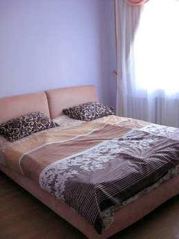2 room apartment of Yaroslav the Wise 20, Dnipro (Dnipropetrovsk) - apartment by the day