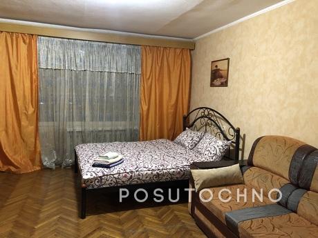 3 комнатная видовая квартира в центре, Черкассы - квартира посуточно