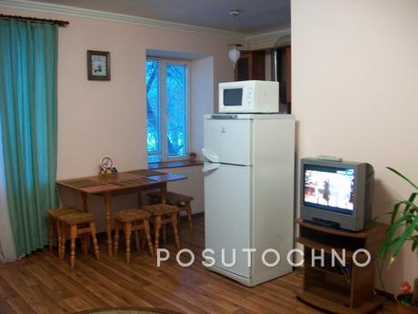 ul.BYDGOSHCHSKAYA, d.40, RN Zelenoy. Very nice studio apartm