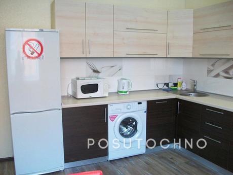 VIP apartment in a new building center, Cherkasy - apartment by the day