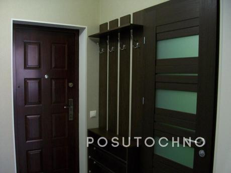 VIP apartment in a new building center, Cherkasy - apartment by the day