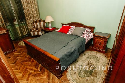 Cozy room near Sukharevskaya metro, Москва - квартира подобово