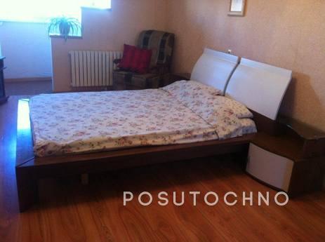 Rent one-room apartment in Tairovo, st. Williams / Queen, 8t