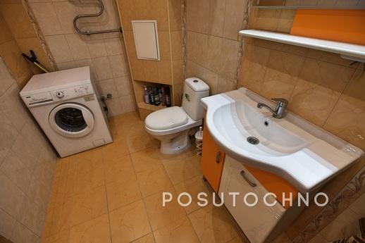 Excellent apartment with all amenities, Surgut - apartment by the day