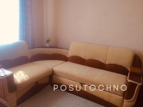 Cozy 2-room apartment in the center of Boryspil. Shops, bank