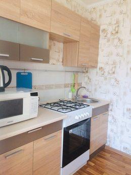 Уютная 2-ком квартира центр Борисполя, Бориспіль - квартира подобово