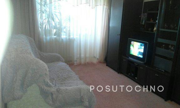 Rent two-room apartment in the center, Kropyvnytskyi (Kirovohrad) - apartment by the day