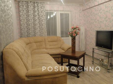 2 bedroom apartment for rent, Каменськ-Уральський - квартира подобово