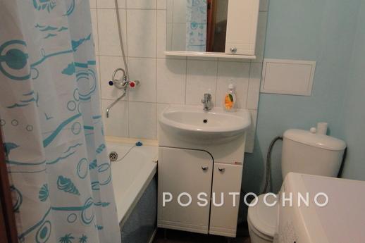 Kamensk-Uralskiy apartment for rent, Каменськ-Уральський - квартира подобово