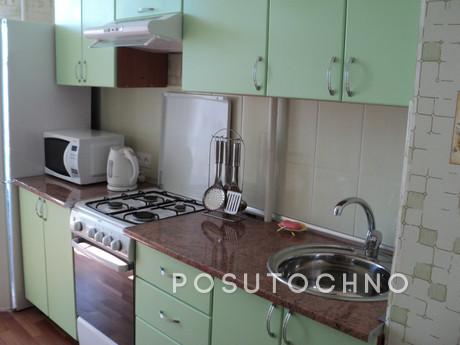 2 bedroom apartment for rent, Dnipro (Dnipropetrovsk) - apartment by the day