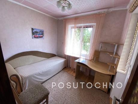 House on the shore of the Sea of Azov Be, Berdiansk - apartment by the day