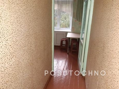 2-room apartment on Gagarina 1 line, Златоуст - квартира подобово