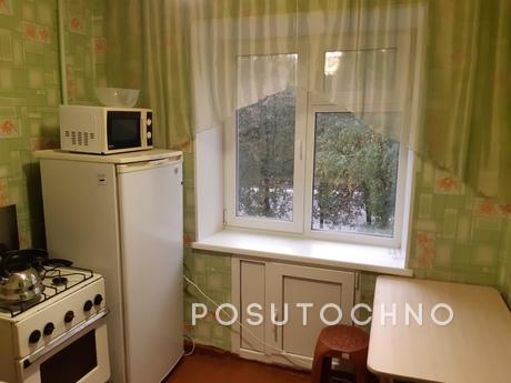 2-room apartment on Gagarina 1 line, Златоуст - квартира подобово