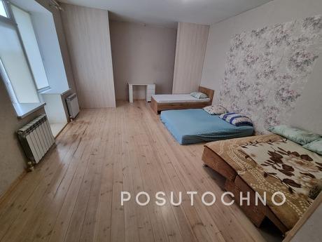 5-room apartment in a guest house 5-room apartment in a guest house, Zlatoust - apartment by the day