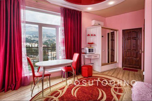 Daily Apartments "VENERA" 6-7, Yalta - apartment by the day