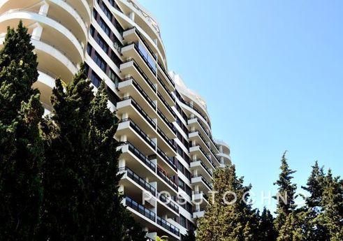 The management company UBK-RENT offers our guests a three-ro