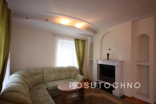 Daily Cottage Village "South Legen, Yalta - apartment by the day