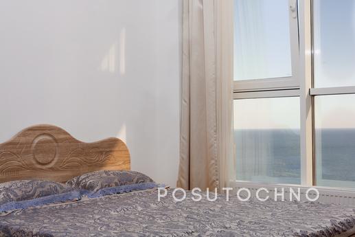 Уютная квартира с шикарным панорамным видом на море располож