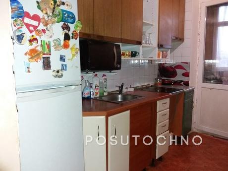 2 bedroom apartment for rent, Chernomorsk (Illichivsk) - apartment by the day