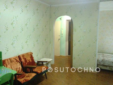 Rent one-room apartment, Chernomorsk (Illichivsk) - apartment by the day