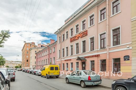 Посуточно Санкт-Петербург, канал Грибоед, Санкт-Петербург - квартира посуточно