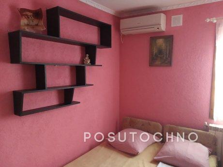 сдам номера для отдыха в Бердянске, Бердянск - квартира посуточно