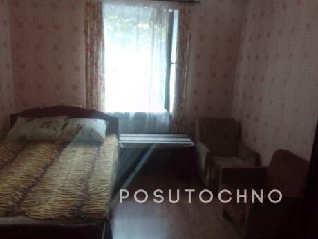 Перший поверх приватного будинку, автономне проживання своя 