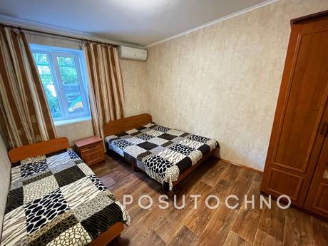 ZANDER. HOUSE NEAR THE SEA, Sudak - apartment by the day