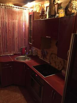 Здам затишний будиночок (курінь), Чорноморськ (Іллічівськ) - квартира подобово