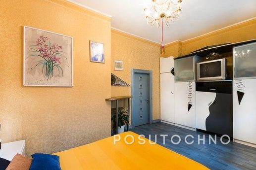 Cozy apartment in the center, Санкт-Петербург - квартира подобово