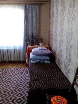 Apartment in Berdyansk, Berdiansk - apartment by the day