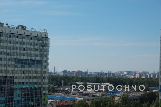 Apartment with repair near the metro sta, Saint Petersburg - apartment by the day