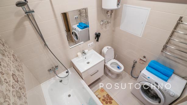 Cozy apartment near the metro, Санкт-Петербург - квартира подобово