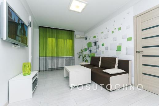2-room apartment for rent near Sail, Kyiv - apartment by the day