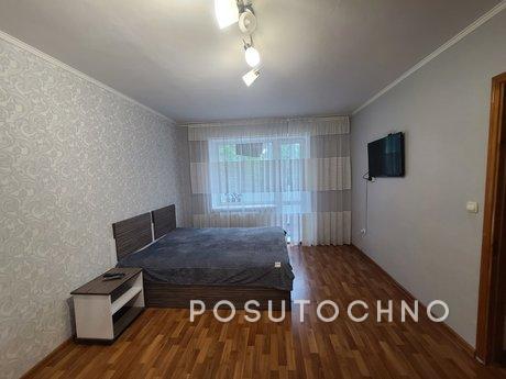 Ave. Peace. Documents, Khmelnytskyi - apartment by the day