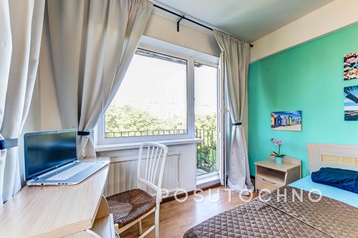 Traveller's Lux Apartment, Saint Petersburg - apartment by the day