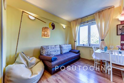 Traveller's Lux Apartment, Saint Petersburg - apartment by the day