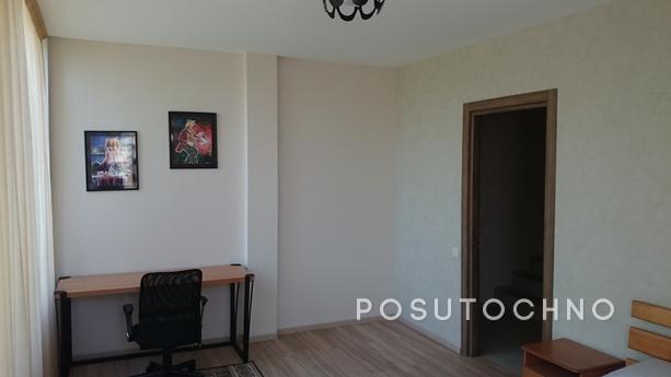 3-storey townhouse by the sea, Odessa - apartment by the day