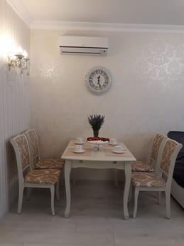 Apartments Lavender, Svitlana, Odessa - apartment by the day