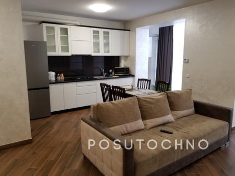 city center, modern apartments, Ivano-Frankivsk - apartment by the day