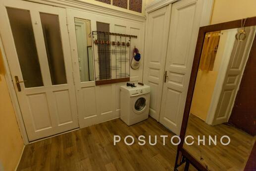 2 окремі спальні, балкон. Центр, Lviv - apartment by the day