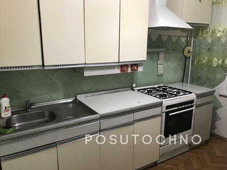 Apartment in Chernomorsk, Chernomorsk (Illichivsk) - apartment by the day