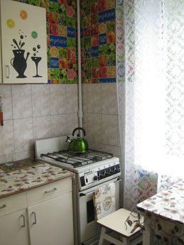 Apartment near the Pobeda metro station., Kharkiv - apartment by the day