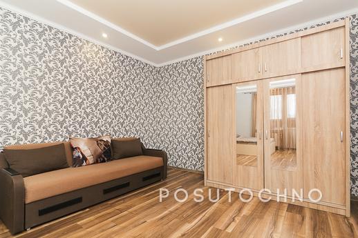 LUX.Novostroy.Tsentr.Dok2i3 gr. Area, Sumy - apartment by the day