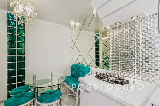 Fabulous VIP apartments, Nova Odesa - apartment by the day