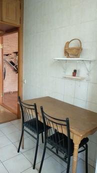 Arthur Belov, Odessa - apartment by the day
