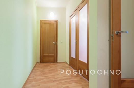 1 bedroom apartment, near the shopping c, Хімки - квартира подобово