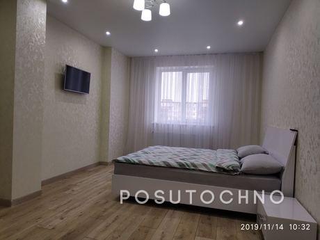 УЮТНЫЕ АПАРТАМЕНЫ В РАЙОНЕ АВТОВОКЗАЛА!, Ровно - квартира посуточно