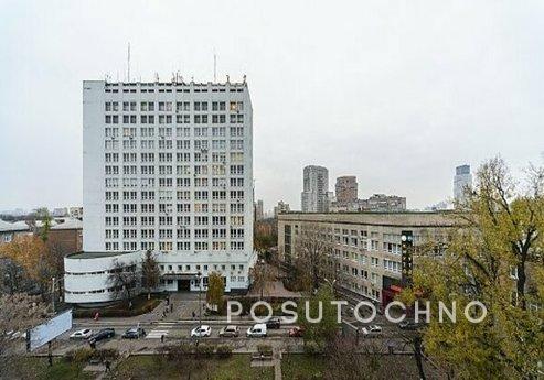 Cozy studio on the Pechersk metro statio, Kyiv - apartment by the day